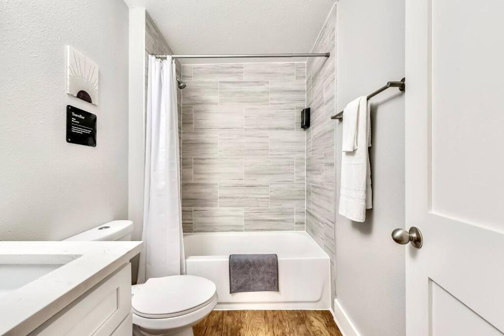 New - Near Deep Ellum + Downtown Dallas Flat Bagian luar foto